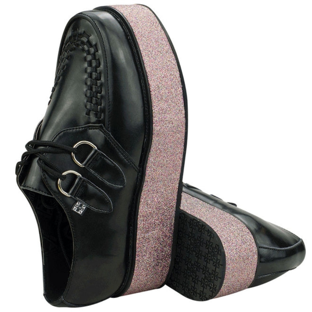 T.U.K mens size 8 Creeper Shoes